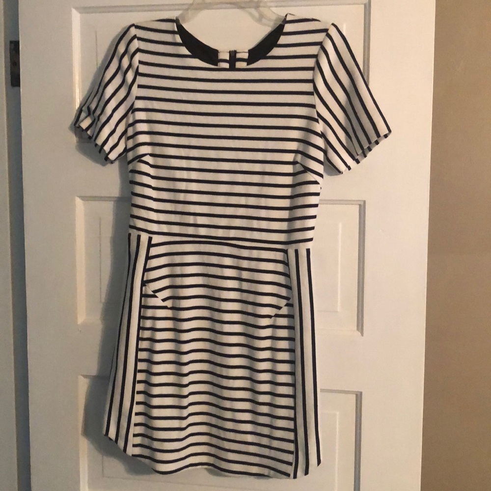 Striped dress with cutout back